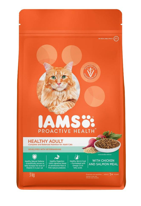 IAMS Proactive Health Adult Cat Dry Food (Chicken & Salmon)